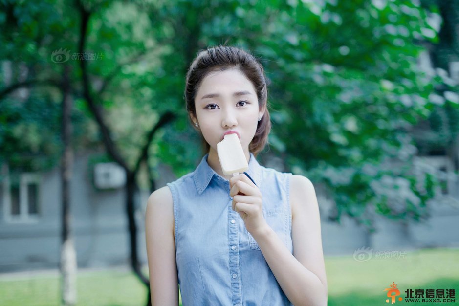 雪糕校花走红 韩国<a href='http://www.bjxxg.cn/edu/liuxue/' target='_blank'><u>留学</u></a>生喜欢安贞焕祝福韩国队