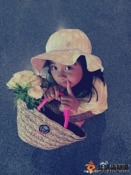 爸爸去哪儿第二季海量高清大图照片 五爸六娃搞怪扮鬼脸