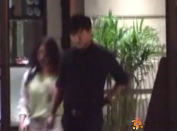 曝陈思诚抛两月身孕佟丽娅 为“小三”庆生