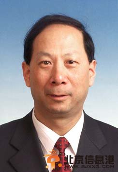 江苏省委副书记石泰峰兼任苏州市委书记【石泰峰简历】