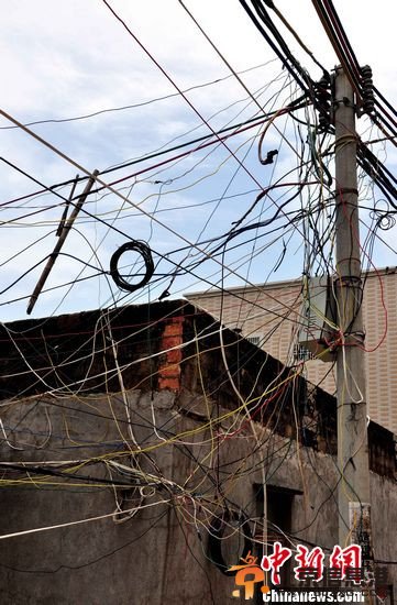 “制毒第一村”：扫毒过后百废待兴 形势仍严峻