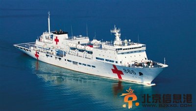 环太军演揭幕 中国海军编队抵珍珠港