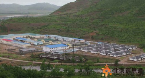 朝鲜蘑菇厂工人搬新居被赞为雅致的<a href='http://www.bjxxg.cn/edu/wenhua/' target='_blank'><u>文化</u></a>住宅