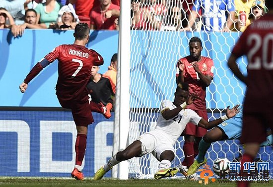 c罗破门告别世界杯 葡萄牙2-1加纳仍遭淘汰c罗倒地痛哭
