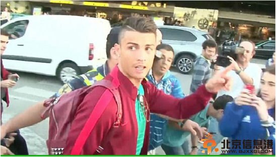 没有大张旗鼓的迎接