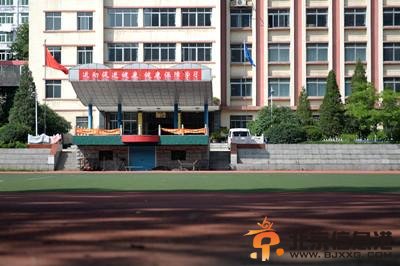 点击进入下一页