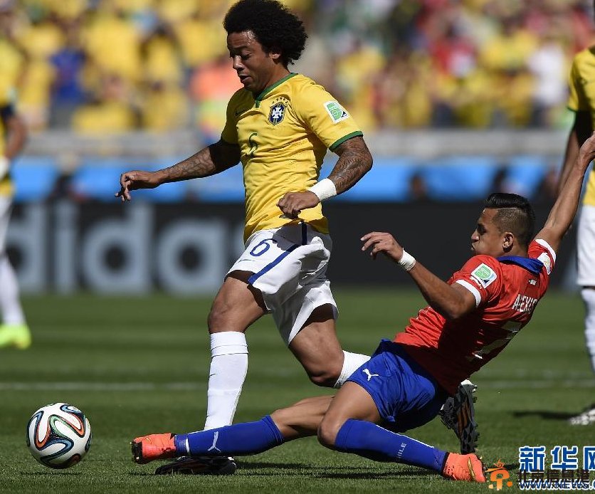 巴西赢点球大战淘汰智利进八强 暴露隐患进决赛堪忧
