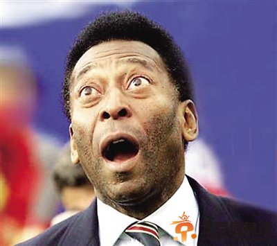 巴西智利点球大战:先谢门神！再拜门柱！然后骂贝利！