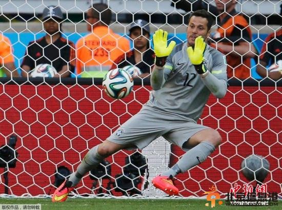 世界杯2014赛程花絮：巴西赢点球大战 乌拉圭遭淘汰大将高喊不服