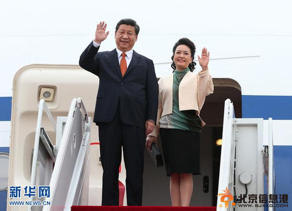 韩民众打“钓鱼岛是中国的”标语欢迎习近平访韩