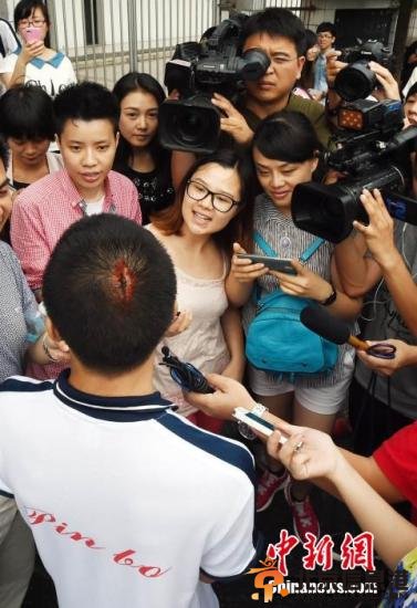 澳门大学破格录取“夺刀少年” 6月已发录取通知书