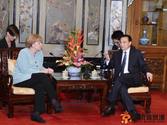 李克强在钓鱼台会见德国总理默克尔