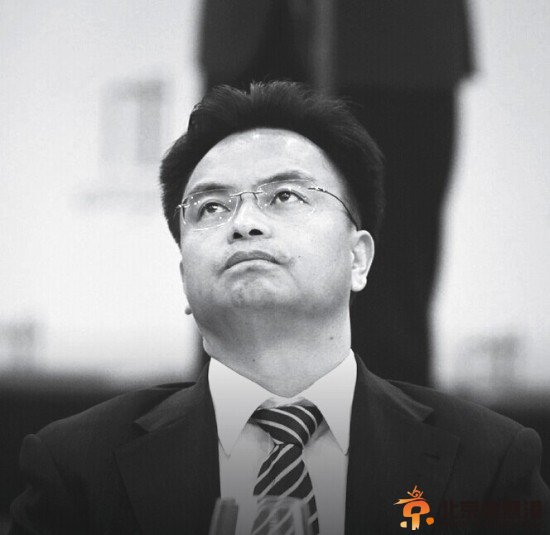 万庆良的地产商朋友多：跟创鸿集团董事长是老同学