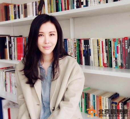 田朴珺再谈男闺蜜 自曝曾与2男同居的激情往事