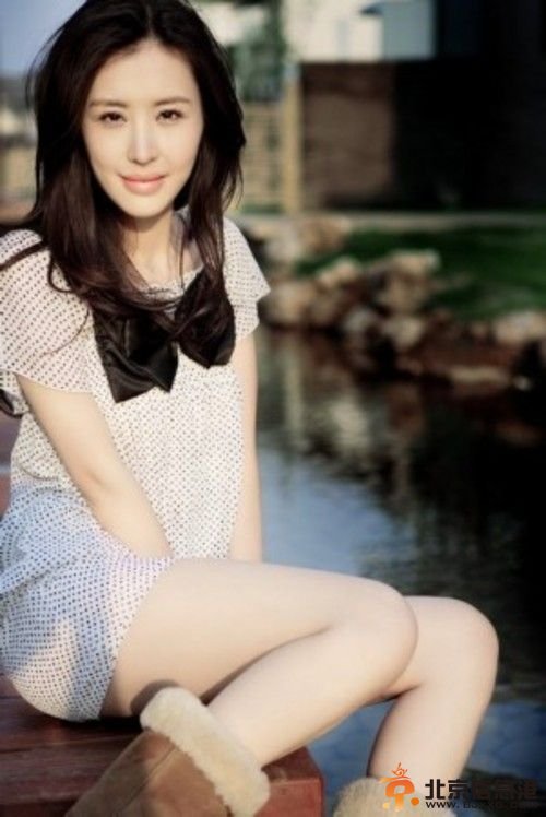 田朴珺再谈男闺蜜 自曝曾与2男同居的激情往事