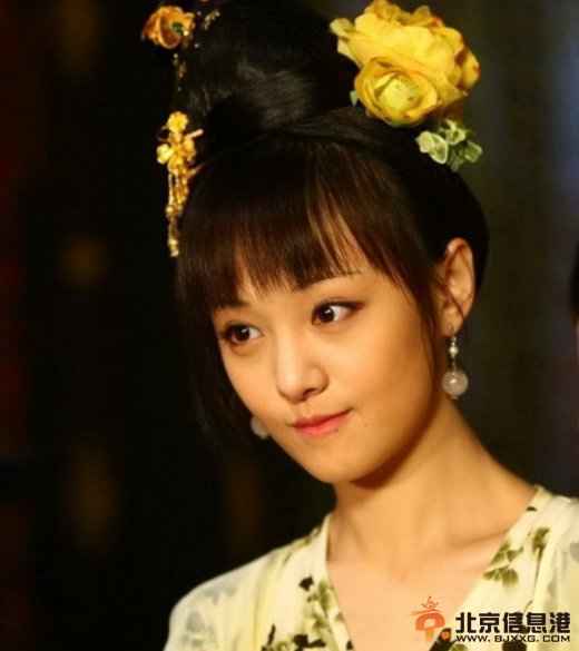 hold住齐刘海才是真美女 刘诗诗变脸郑爽清纯