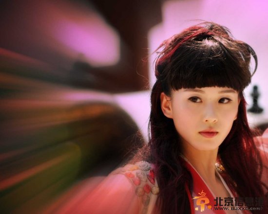 hold住齐刘海才是真美女 刘诗诗变脸郑爽清纯