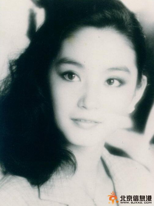 林青霞11亿豪宅奢华似皇宫 盘点林大美人那些美的让人窒息的照片（图）