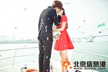 不一样的美男子剧情介绍