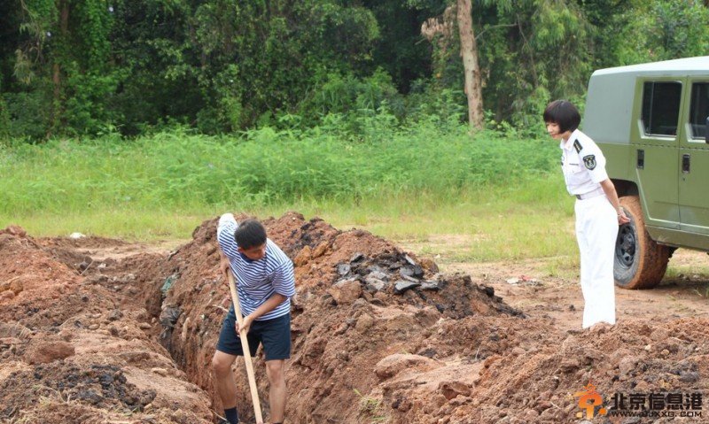 李佳航《天生要完美》亮相上海电视节