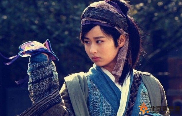 《欢天喜地俏冤家》颖儿剧照惊人 耍宝逗乐被期待