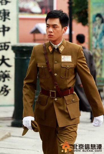 雪豹坚强岁月高清剧照