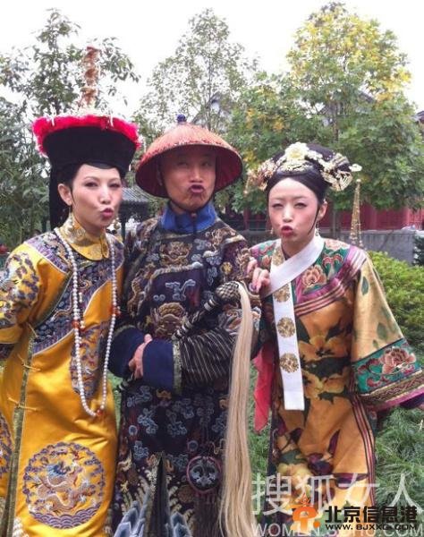 古装戏幕后欢乐搞笑 《甄嬛传》幕后照最嗨 