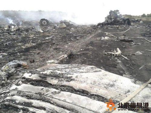 资料揭俄罗斯击落韩国747客机惊天骗局 普京回应mh17客机被击落“乌克兰应负责”