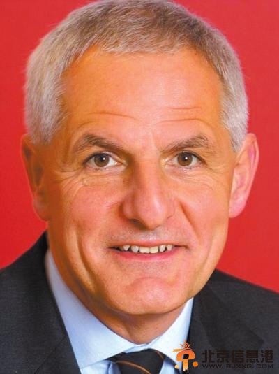 阴阳劫:马航客机乘务员起飞前换班遇难 英一家三口躲过一劫