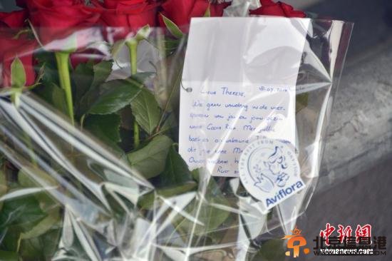 18日，马来西亚航空公司MH17航班在乌克兰境内坠毁后第二天，荷兰斯希波尔机场依旧在繁忙运转，航站楼内马航柜台仍然关闭，空无一人。