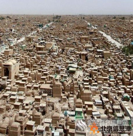 伊拉克现世界上最大墓地 1400年埋葬500多万什叶派穆斯林 