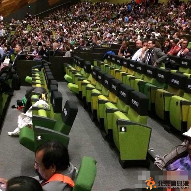 组图：全球艾滋病大会开幕 为MH17遇难者预留座位