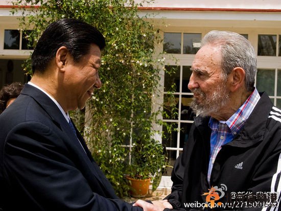 习近平探望菲德尔·卡斯特罗