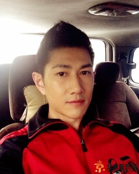 何明翰生活照