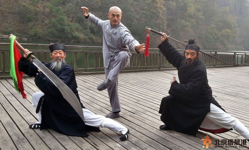 无敌铁桥三剧情介绍