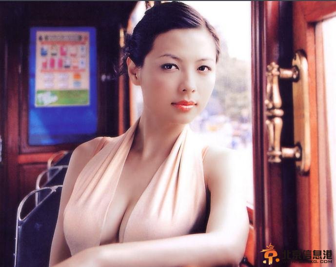 陈孝萱写真