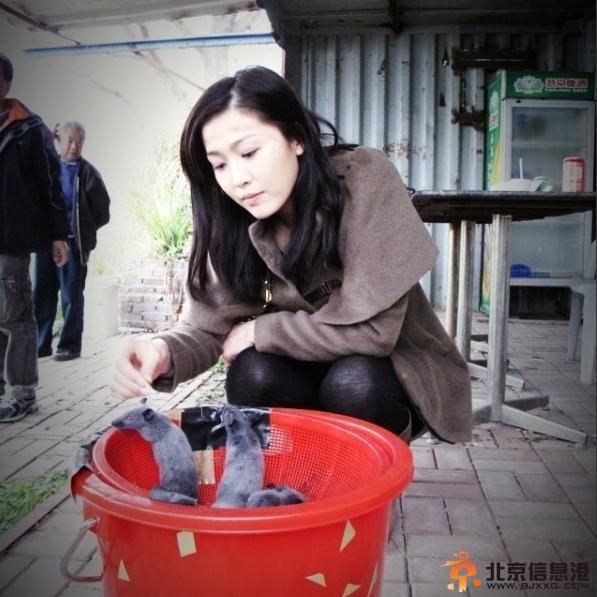 周丽淇生活照