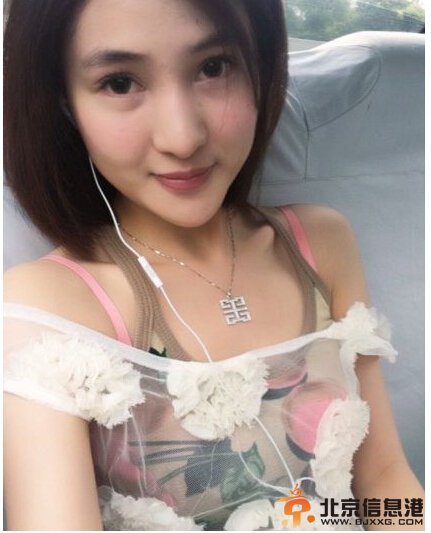 郭美美高清写真