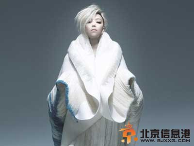 张惠妹偏执面MV挑战禁忌　女子抚摸老公尸体超诡异