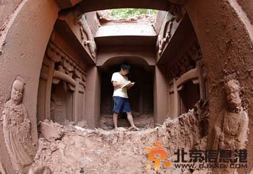 重庆大足两处宋墓出土 雕刻精美堪比大足石刻