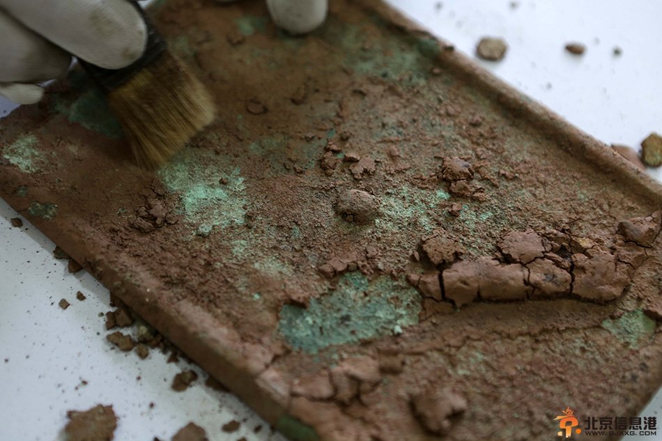 重庆大足两处宋墓出土 雕刻精美堪比大足石刻