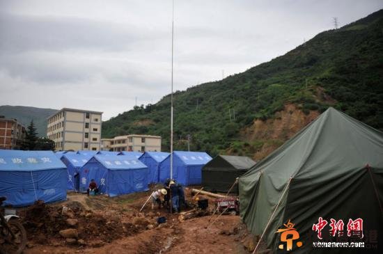 云南省长李纪恒：严格管理救灾款物 禁触“高压线”