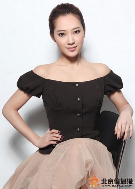 历史转折中的邓小平剧情介绍