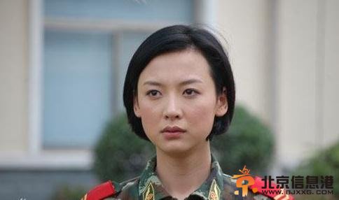 杨舒照片