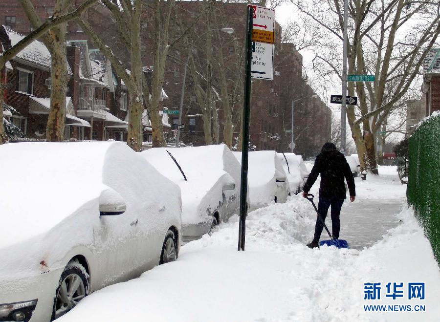 罕见的暴风雪肆虐美国东北部 纽约市封城
