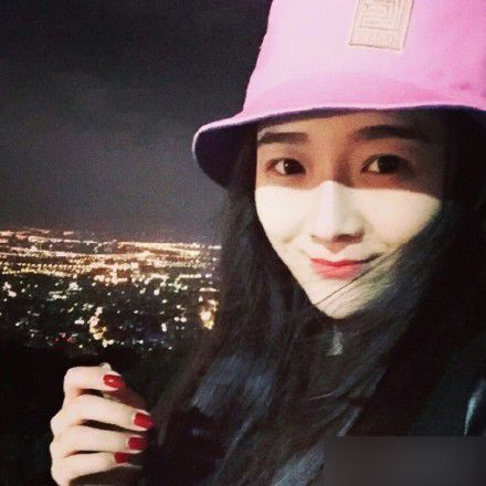 王栎鑫女朋友生活照曝光【组图】