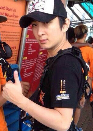 王思聪微博曝女星为入上戏出卖闺蜜 遭老<a href='http://www.bjxxg.com/health/liangxing/' target='_blank'><u>男人</u></a>包养