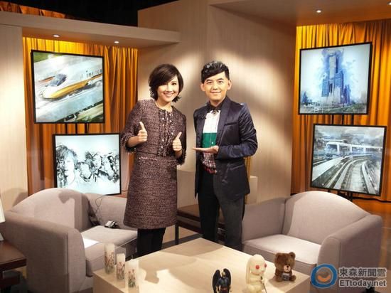 黄子佼谈抱小S痛哭 上演“世纪破冰”