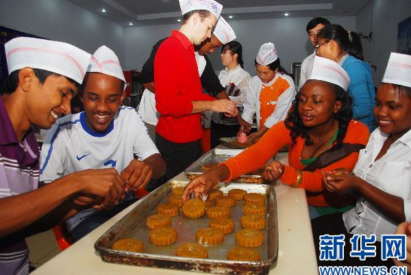 中国政府奖学金资助标准提高 博士最高每人每年近10万