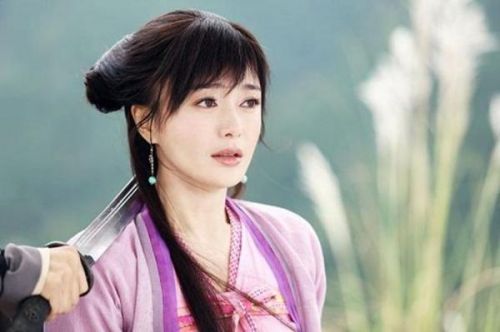 秦岚整容失败 网友调侃：还记得大明湖畔的知画吗？